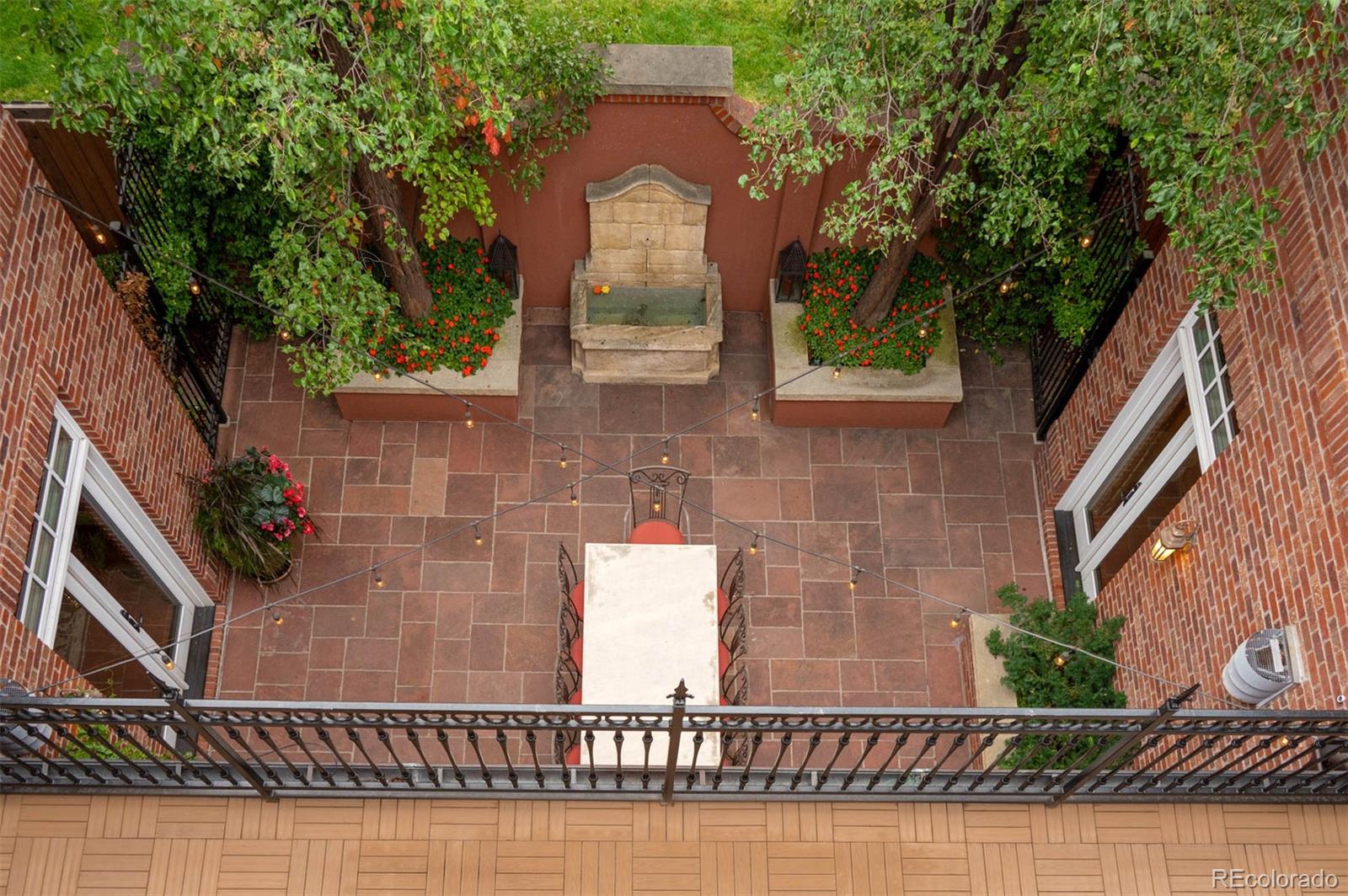 MLS Image #13 for 445  madison street,denver, Colorado
