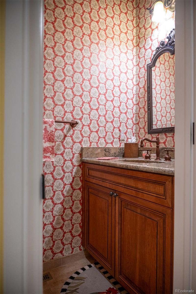 MLS Image #15 for 445  madison street,denver, Colorado