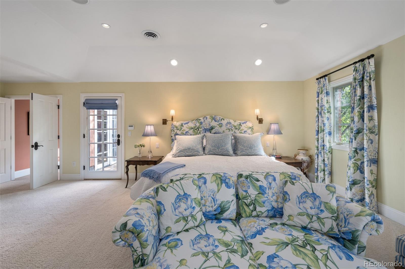 MLS Image #25 for 445  madison street,denver, Colorado