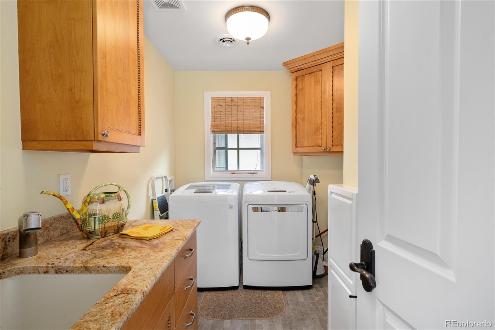 MLS Image #32 for 445  madison street,denver, Colorado
