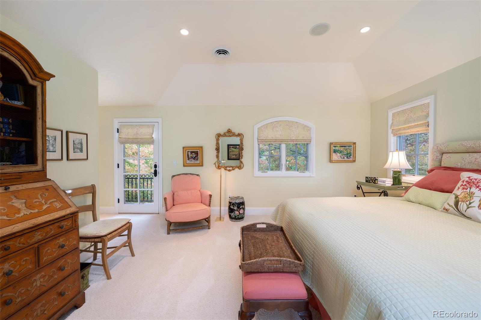 MLS Image #33 for 445  madison street,denver, Colorado