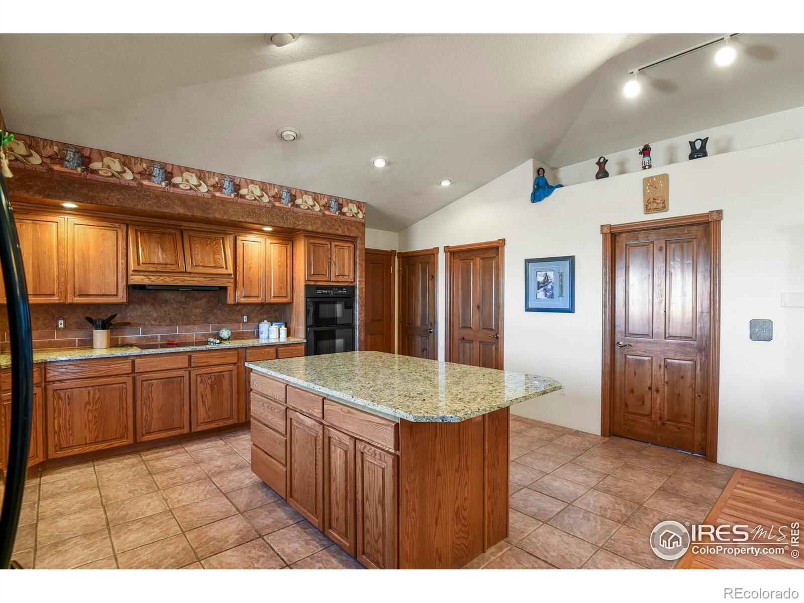 MLS Image #10 for 14219  county road 22 ,fort lupton, Colorado