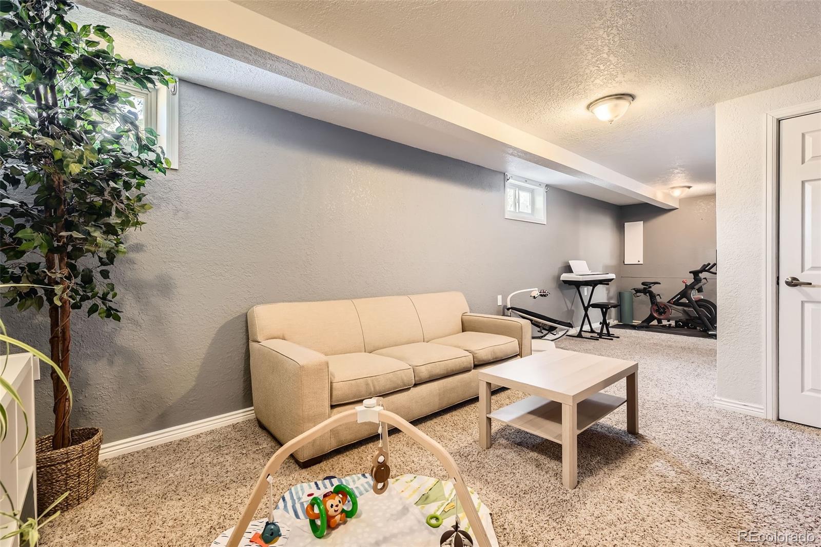 MLS Image #19 for 3720 s hazel court,englewood, Colorado