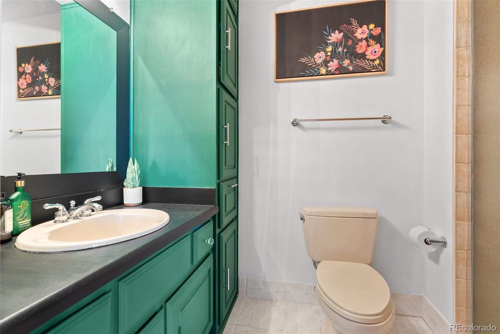 MLS Image #21 for 534 e 7th avenue,denver, Colorado