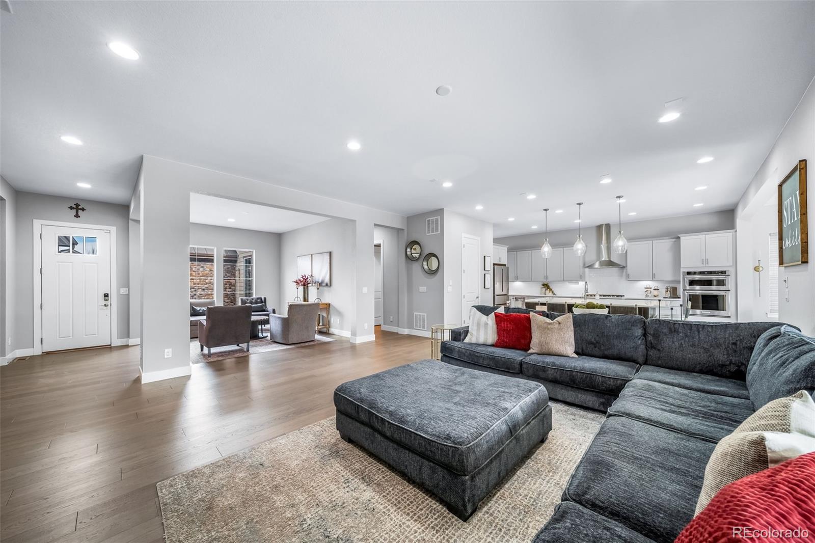 MLS Image #16 for 8110 s kellerman circle,aurora, Colorado