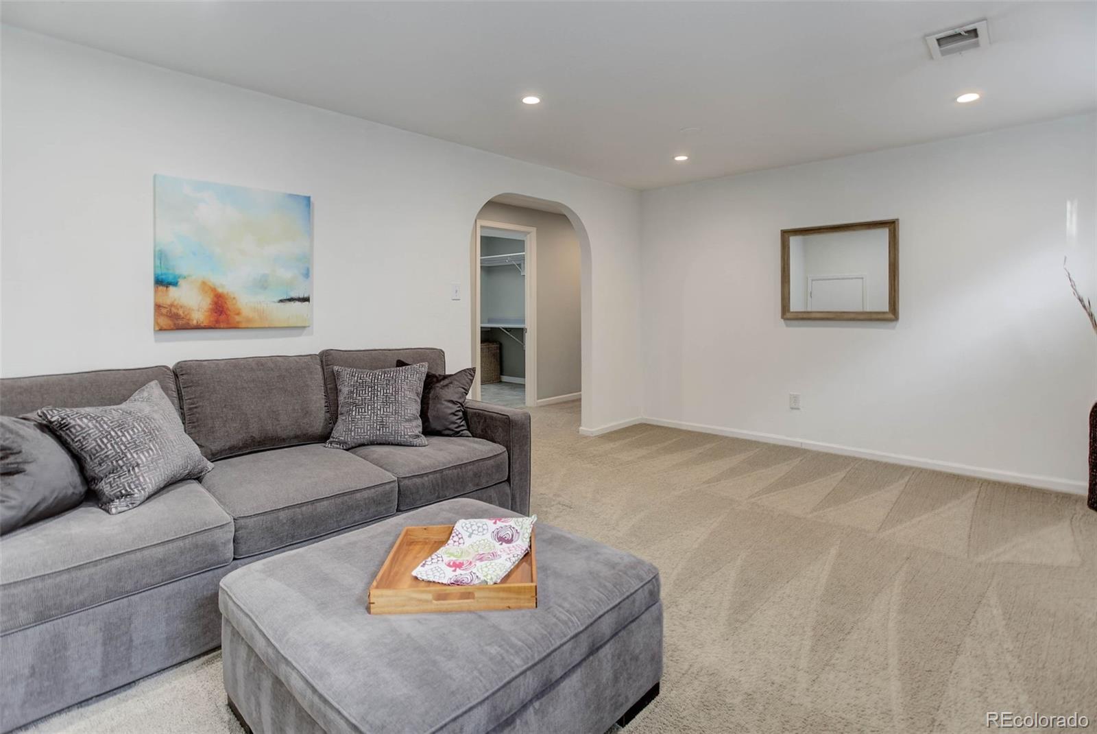 MLS Image #19 for 515 s grant street,denver, Colorado