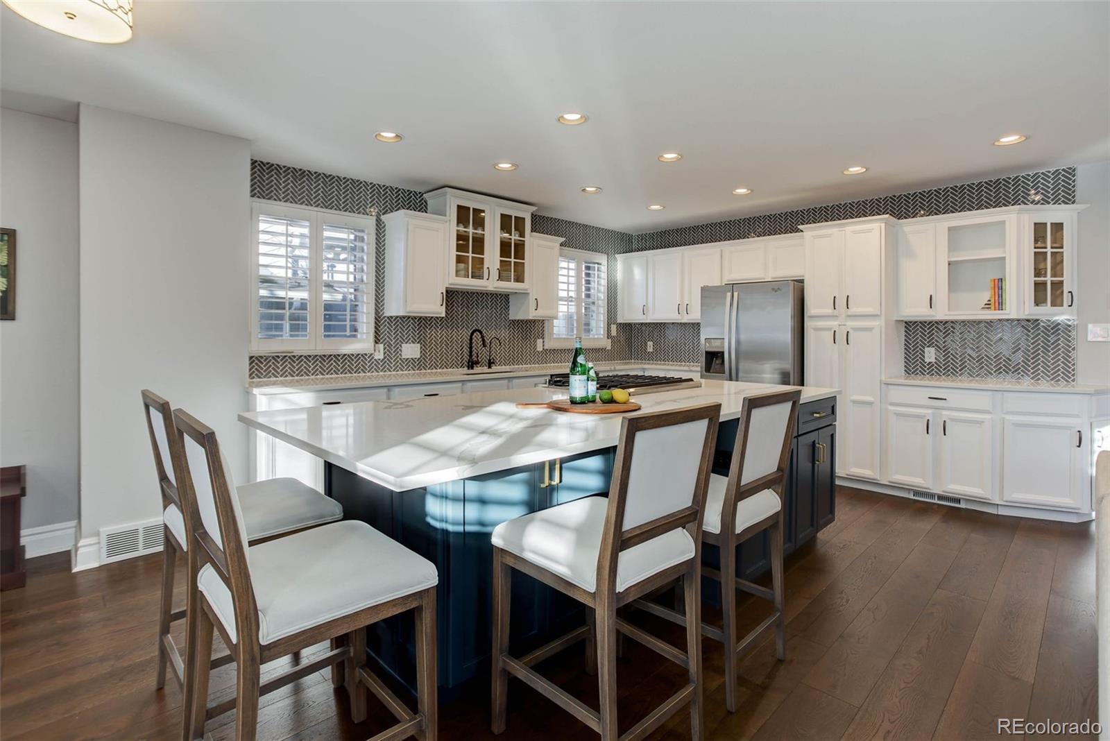 MLS Image #3 for 515 s grant street,denver, Colorado