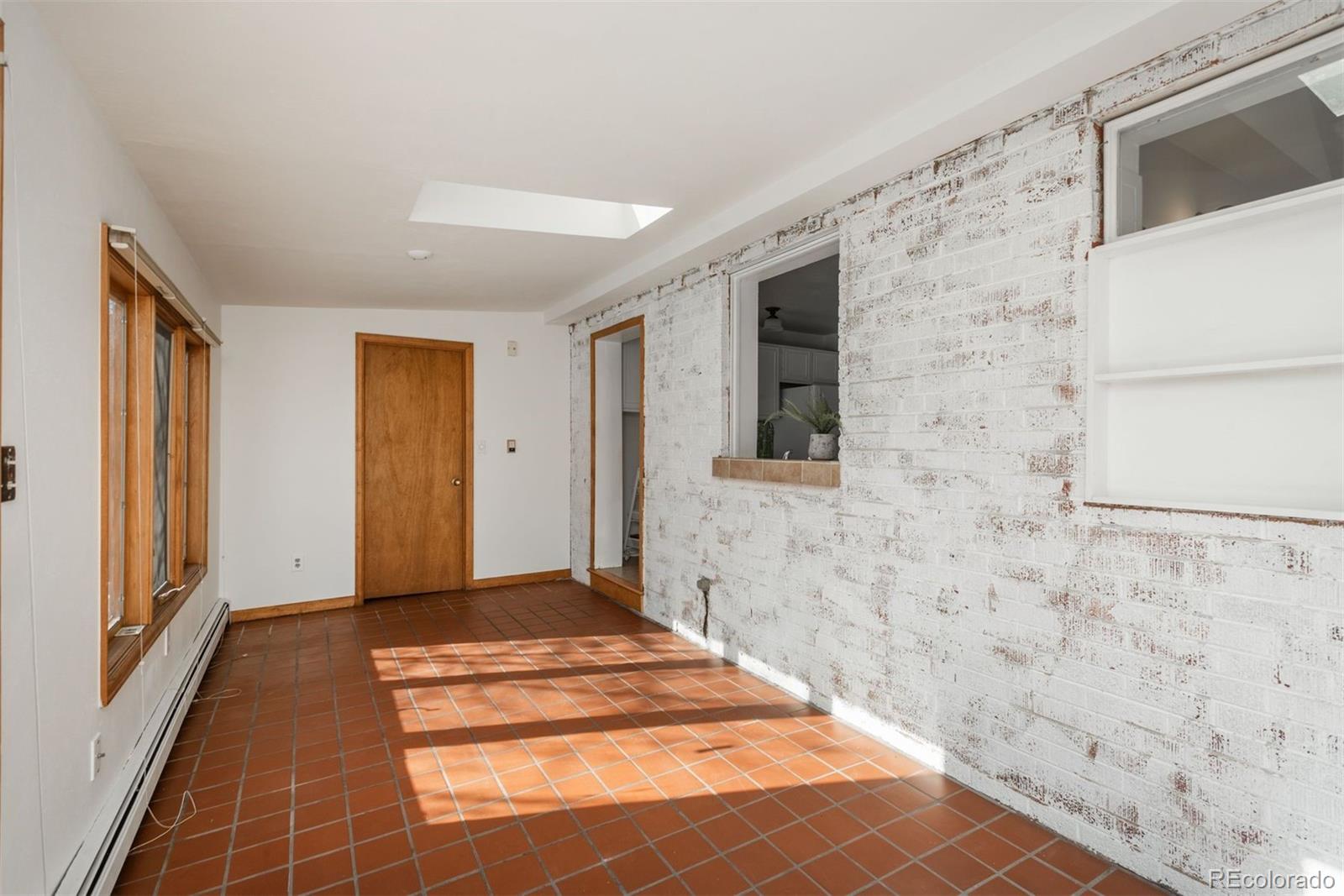 MLS Image #19 for 7032 e 4th avenue,denver, Colorado