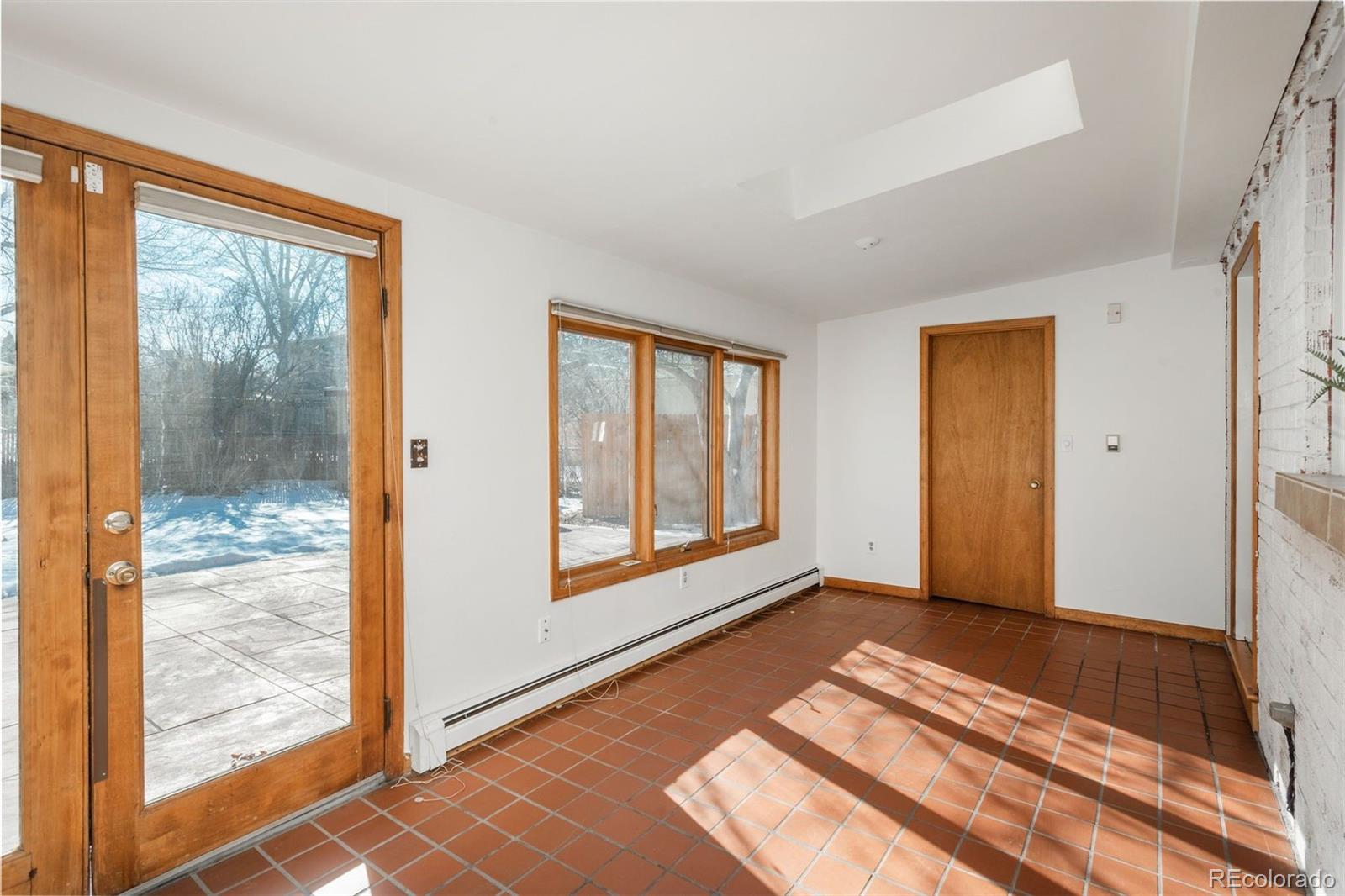 MLS Image #20 for 7032 e 4th avenue,denver, Colorado