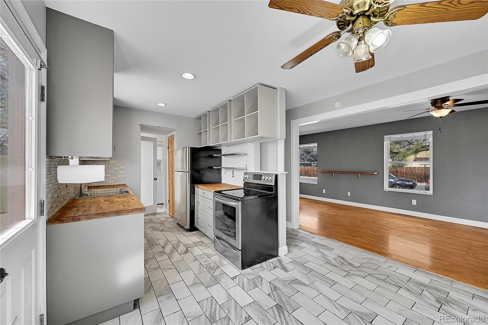 MLS Image #12 for 10704  moore street,broomfield, Colorado