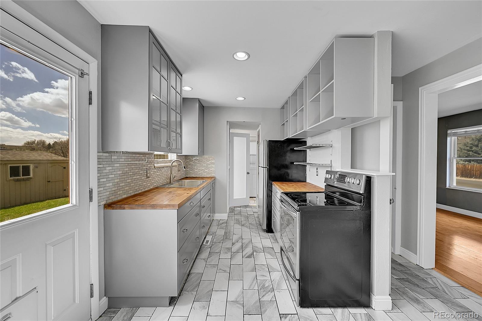 MLS Image #13 for 10704  moore street,broomfield, Colorado