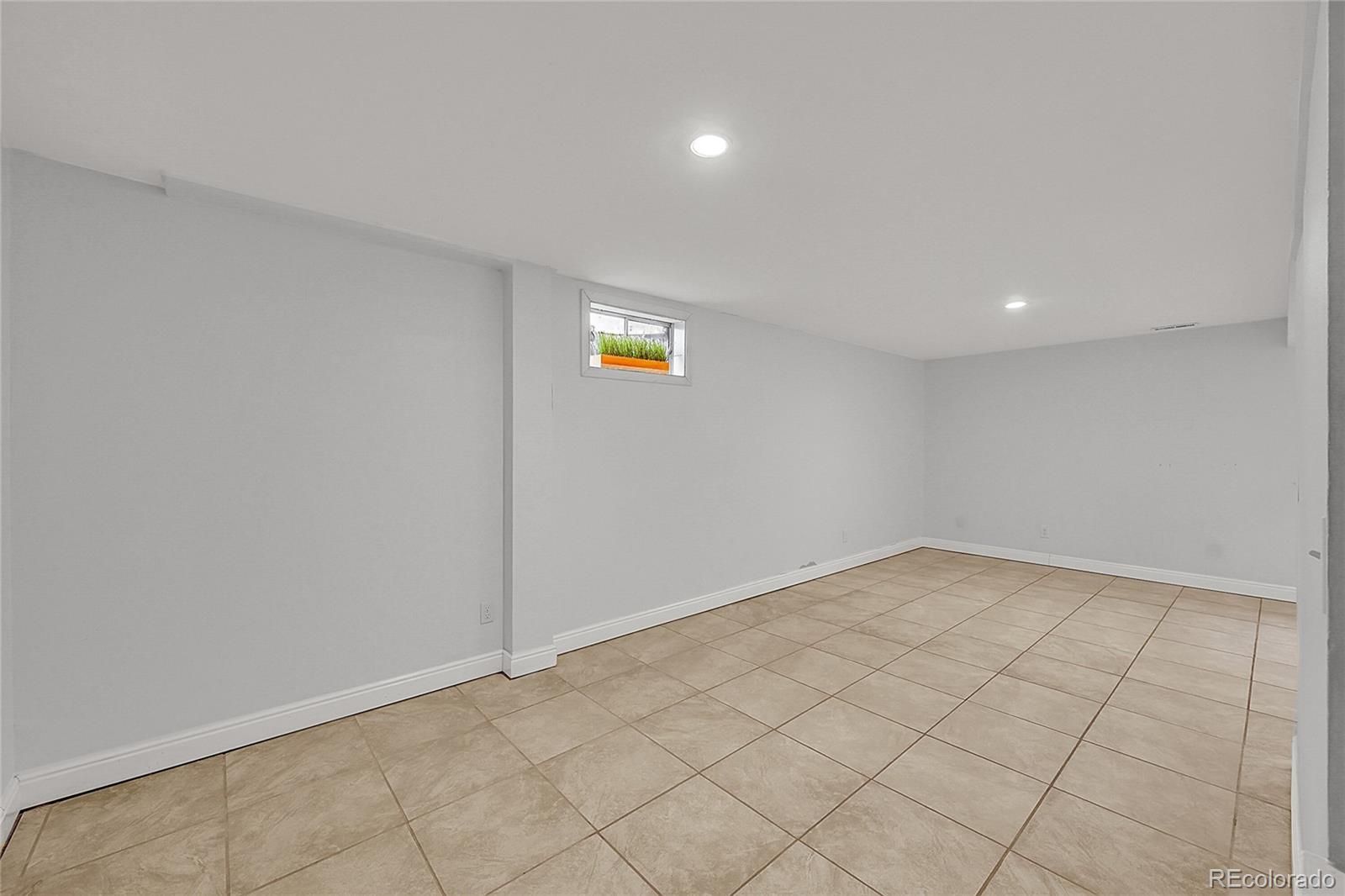 MLS Image #27 for 10704  moore street,broomfield, Colorado