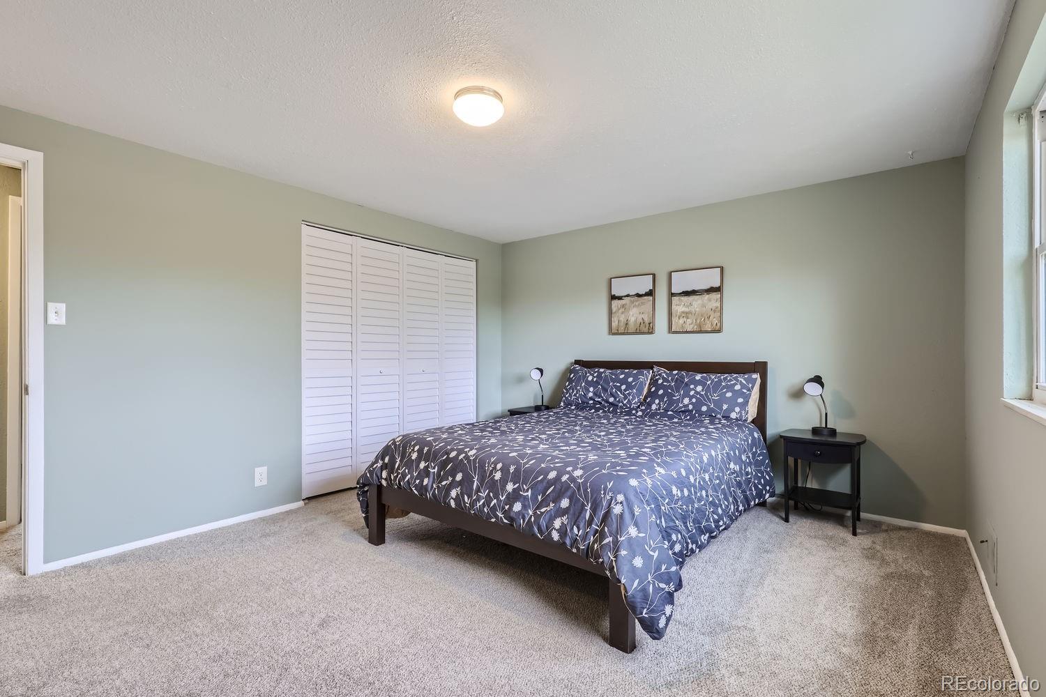MLS Image #10 for 12946  andrews drive,denver, Colorado