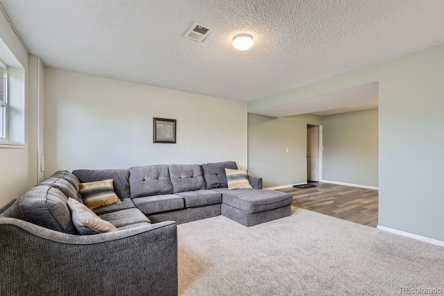 MLS Image #16 for 12946  andrews drive,denver, Colorado