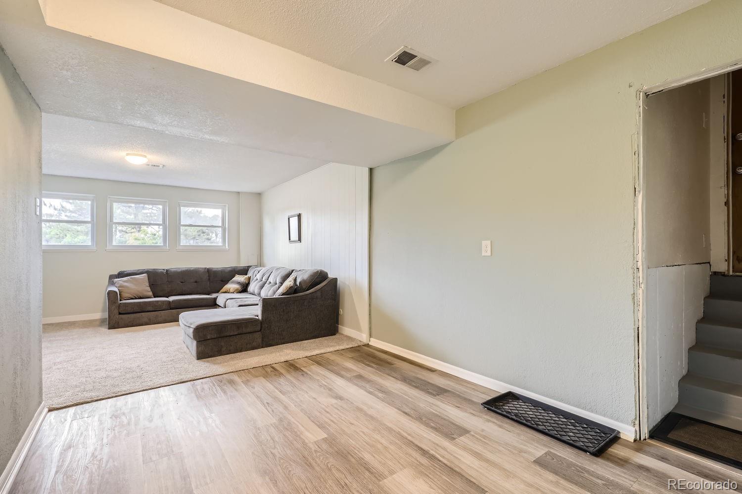 MLS Image #20 for 12946  andrews drive,denver, Colorado