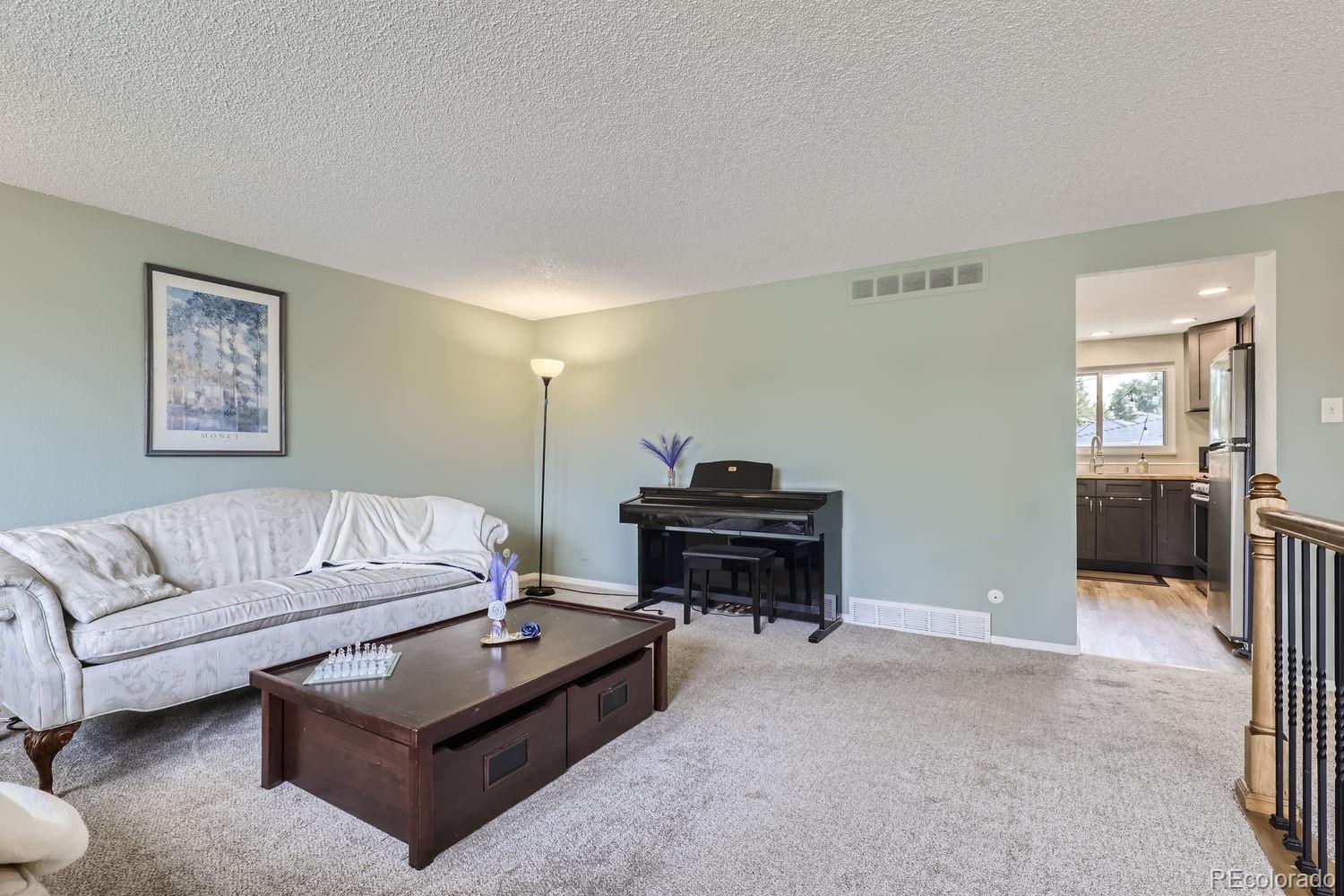 MLS Image #3 for 12946  andrews drive,denver, Colorado