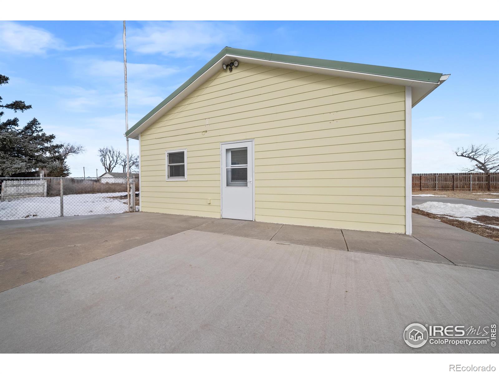 MLS Image #11 for 9597  county road y ,weldona, Colorado