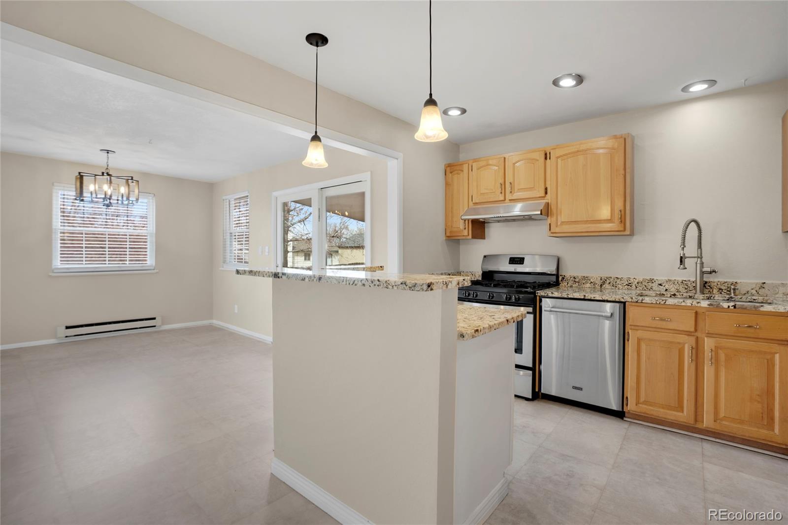 MLS Image #7 for 15650 e eldorado drive,aurora, Colorado