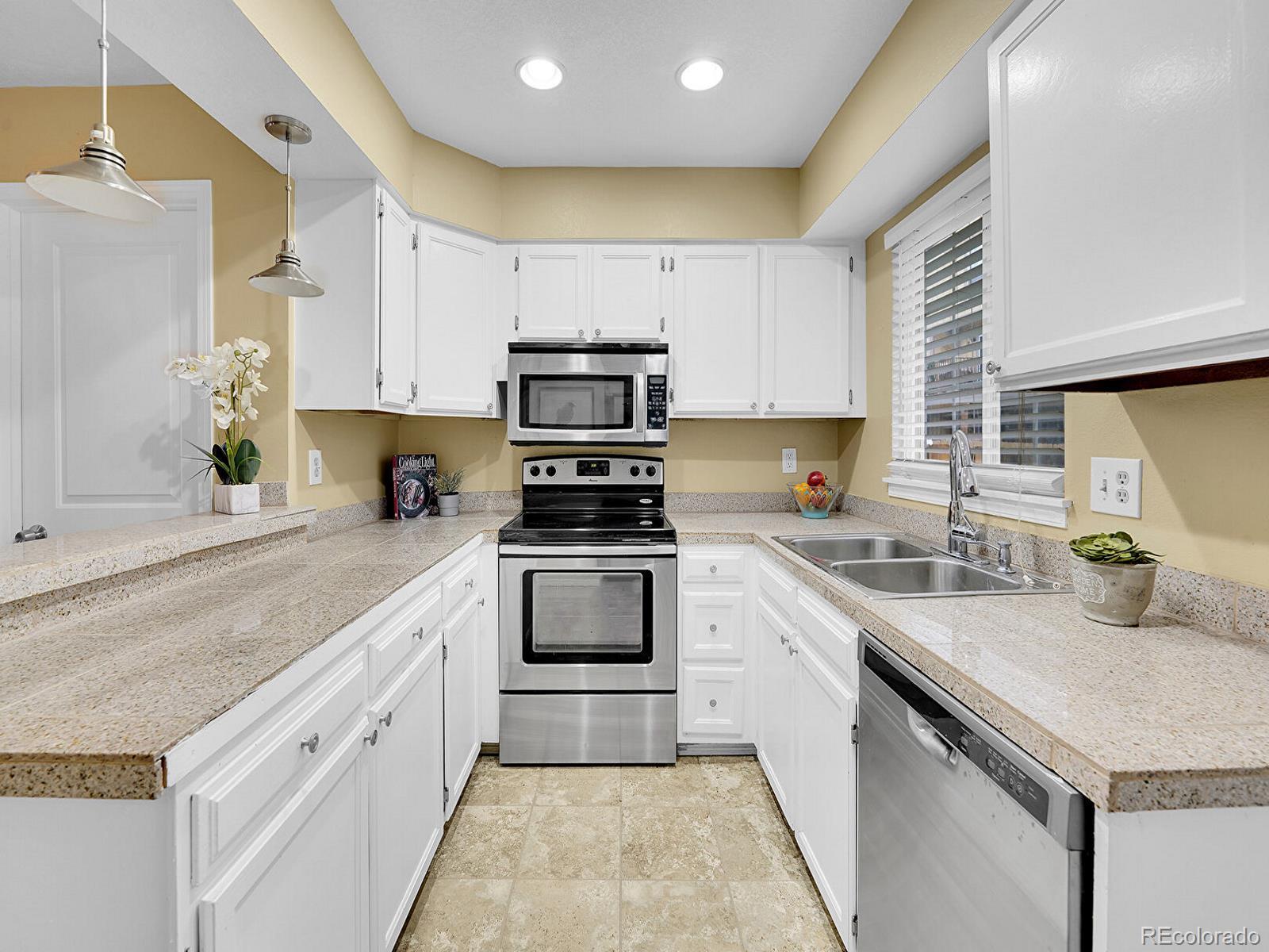 MLS Image #12 for 2687 e nichols circle ,centennial, Colorado