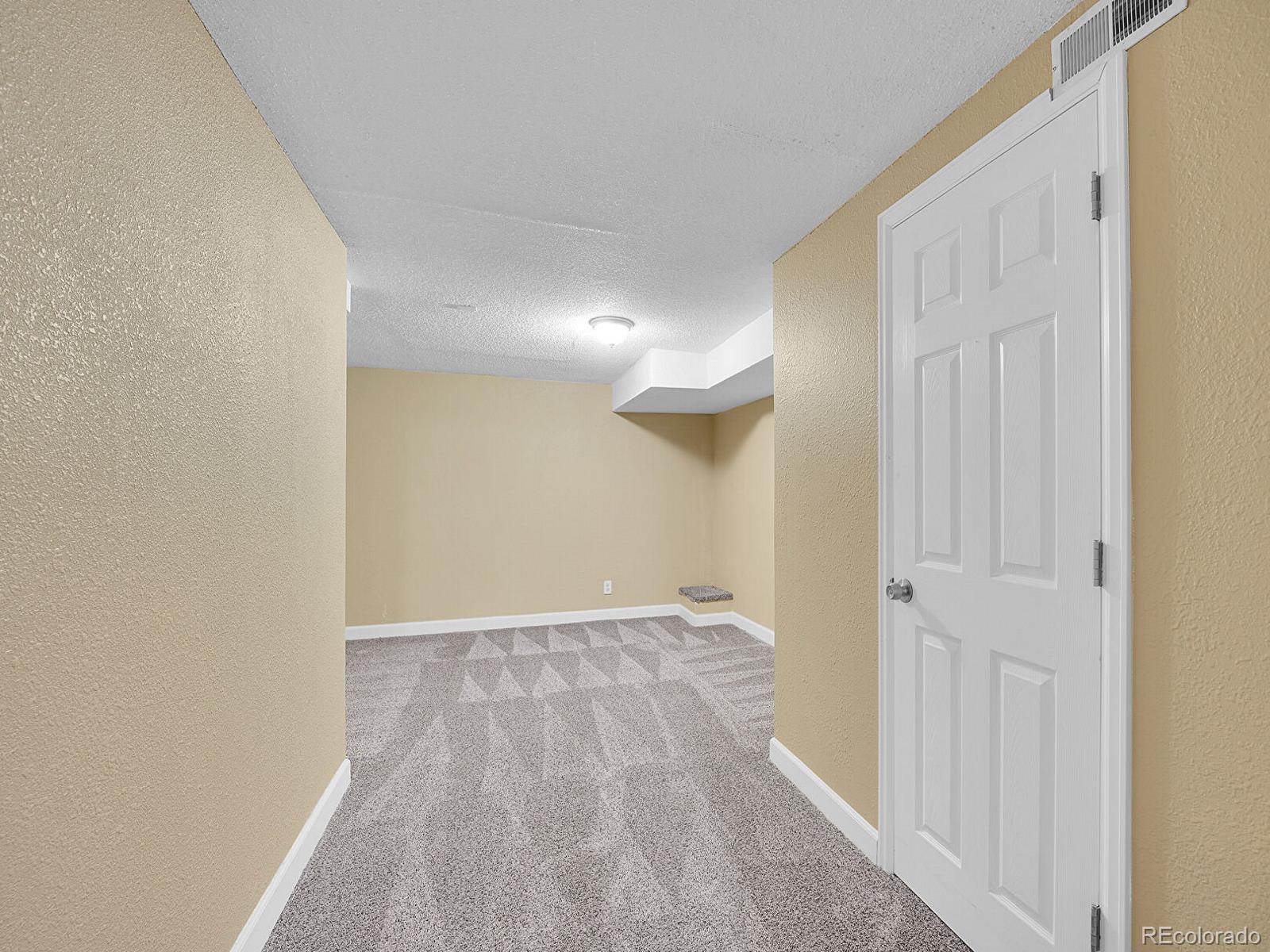 MLS Image #24 for 2687 e nichols circle ,centennial, Colorado