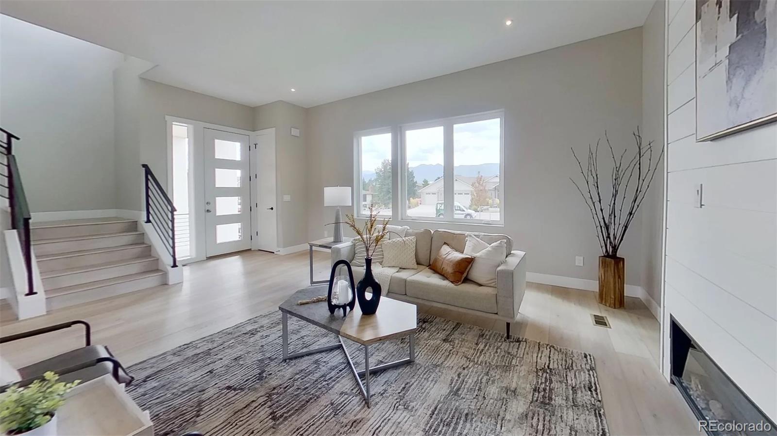 MLS Image #3 for 25  huntington bch drive,colorado springs, Colorado