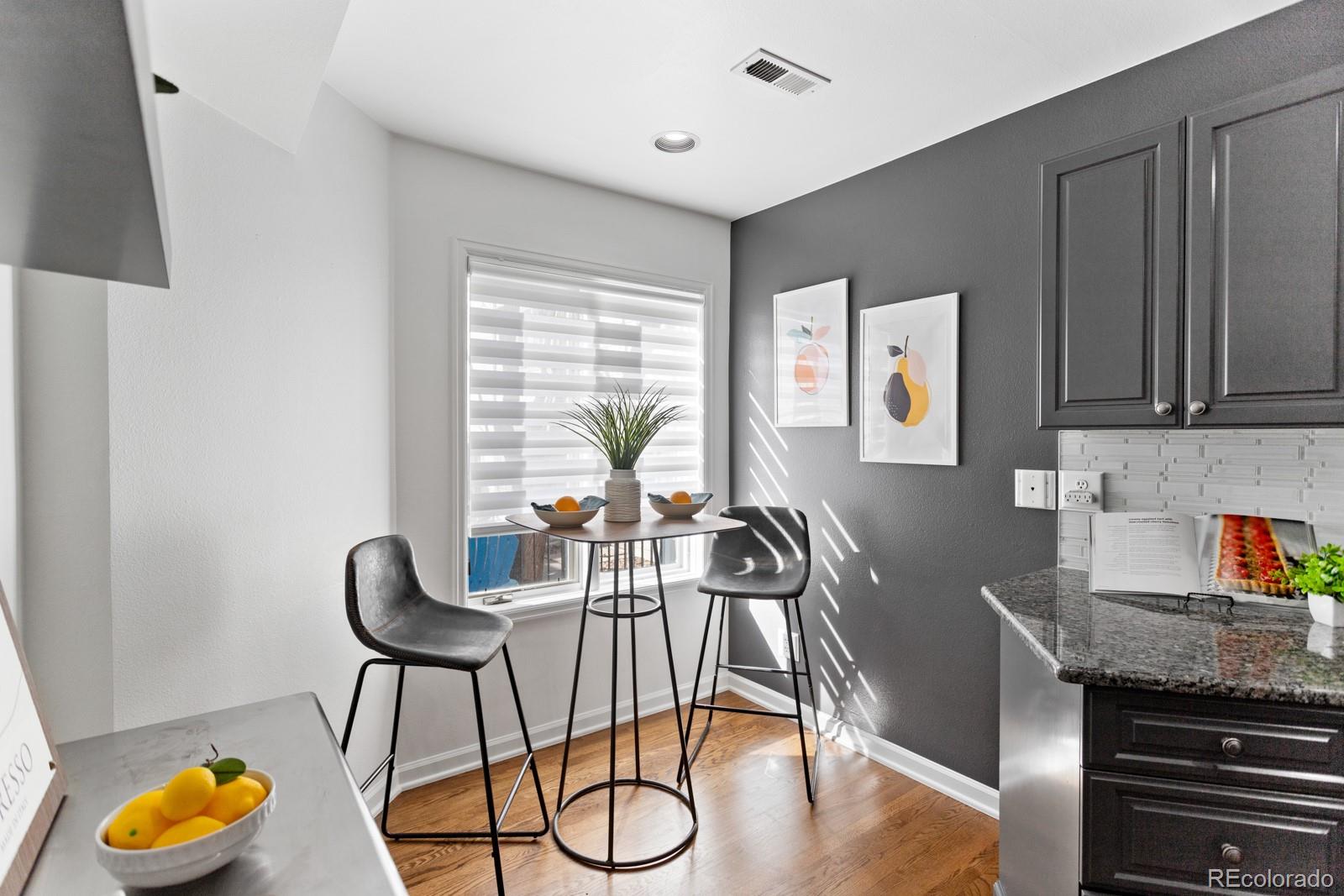 MLS Image #13 for 152 s jackson street,denver, Colorado