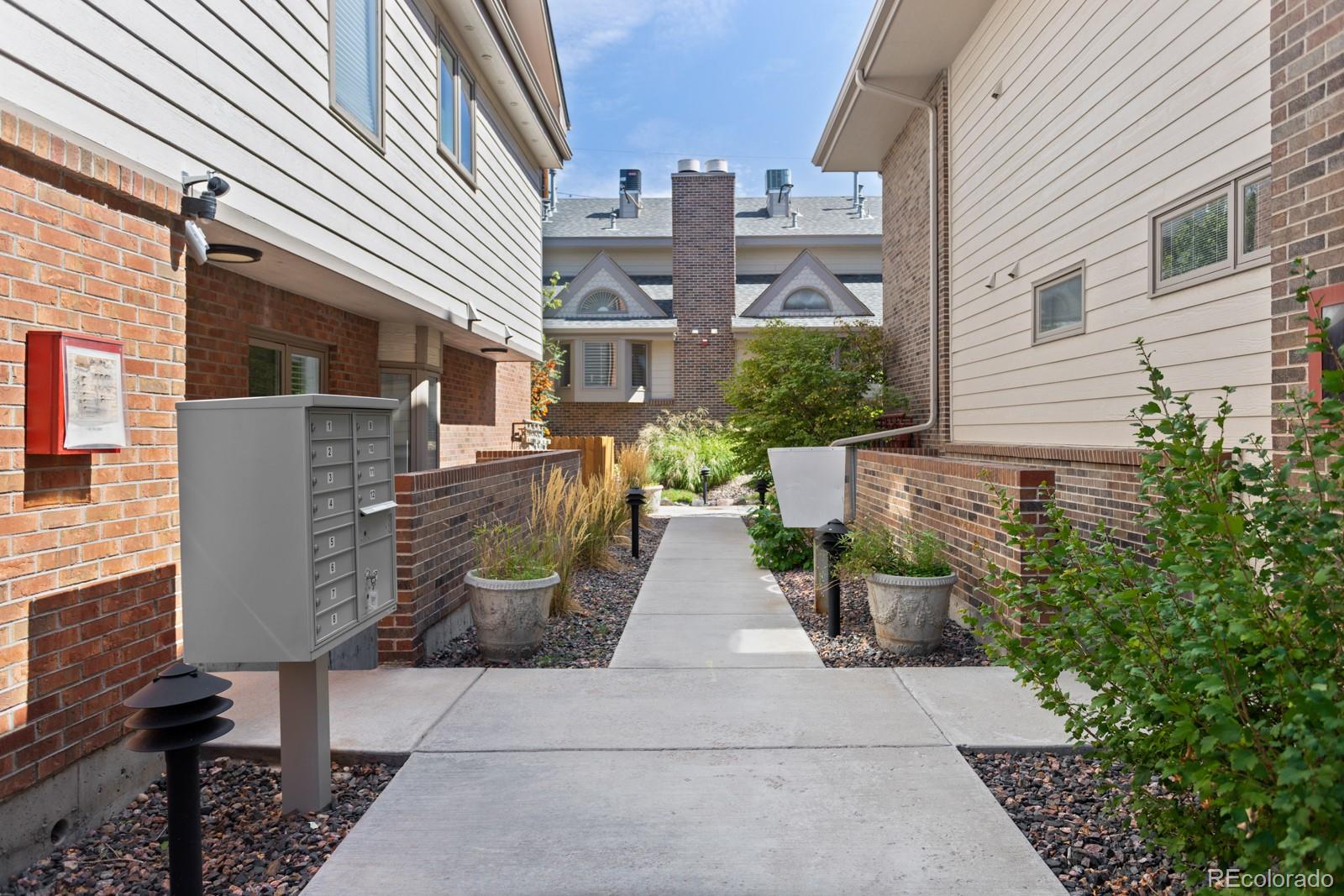 MLS Image #37 for 152 s jackson street,denver, Colorado