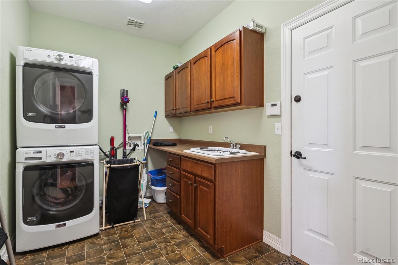 MLS Image #14 for 8631  gladiola circle,arvada, Colorado