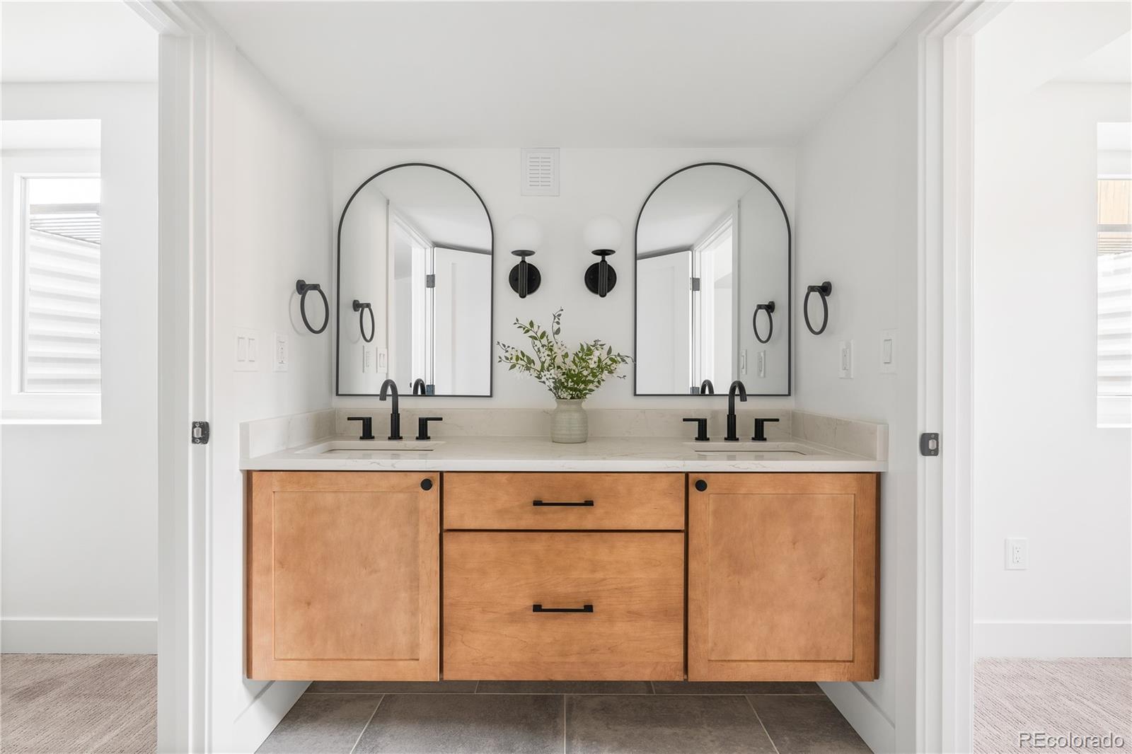 MLS Image #30 for 3860 s spruce street,denver, Colorado
