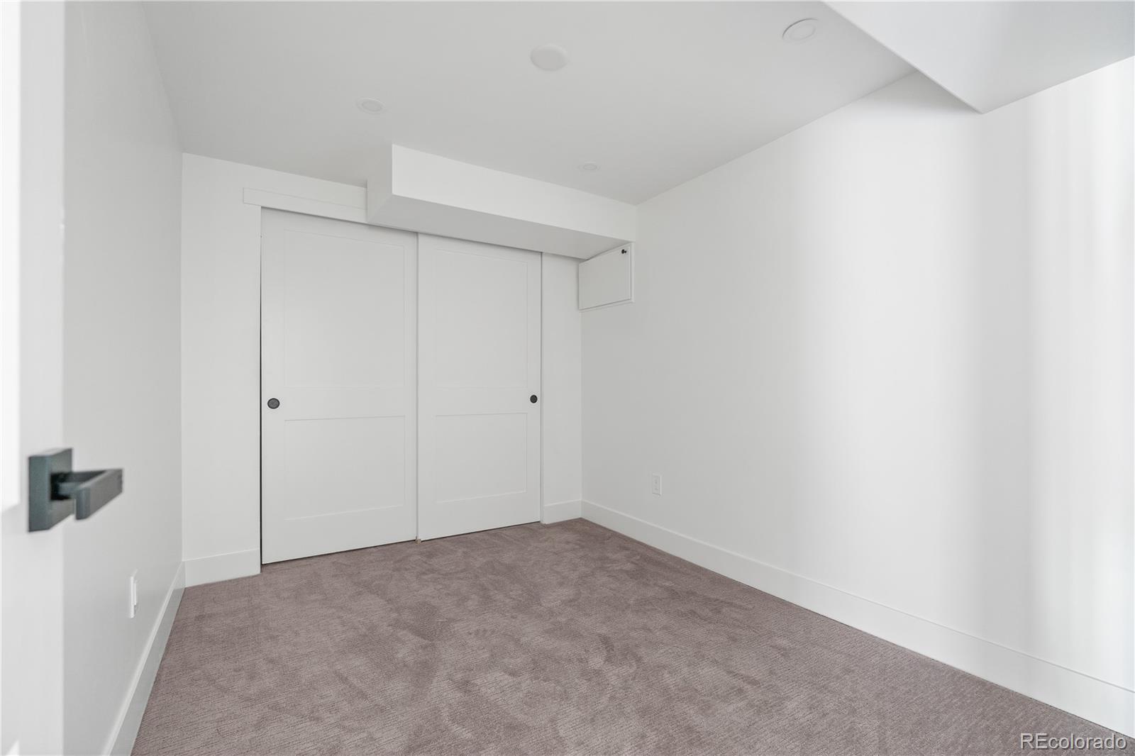 MLS Image #35 for 3860 s spruce street,denver, Colorado