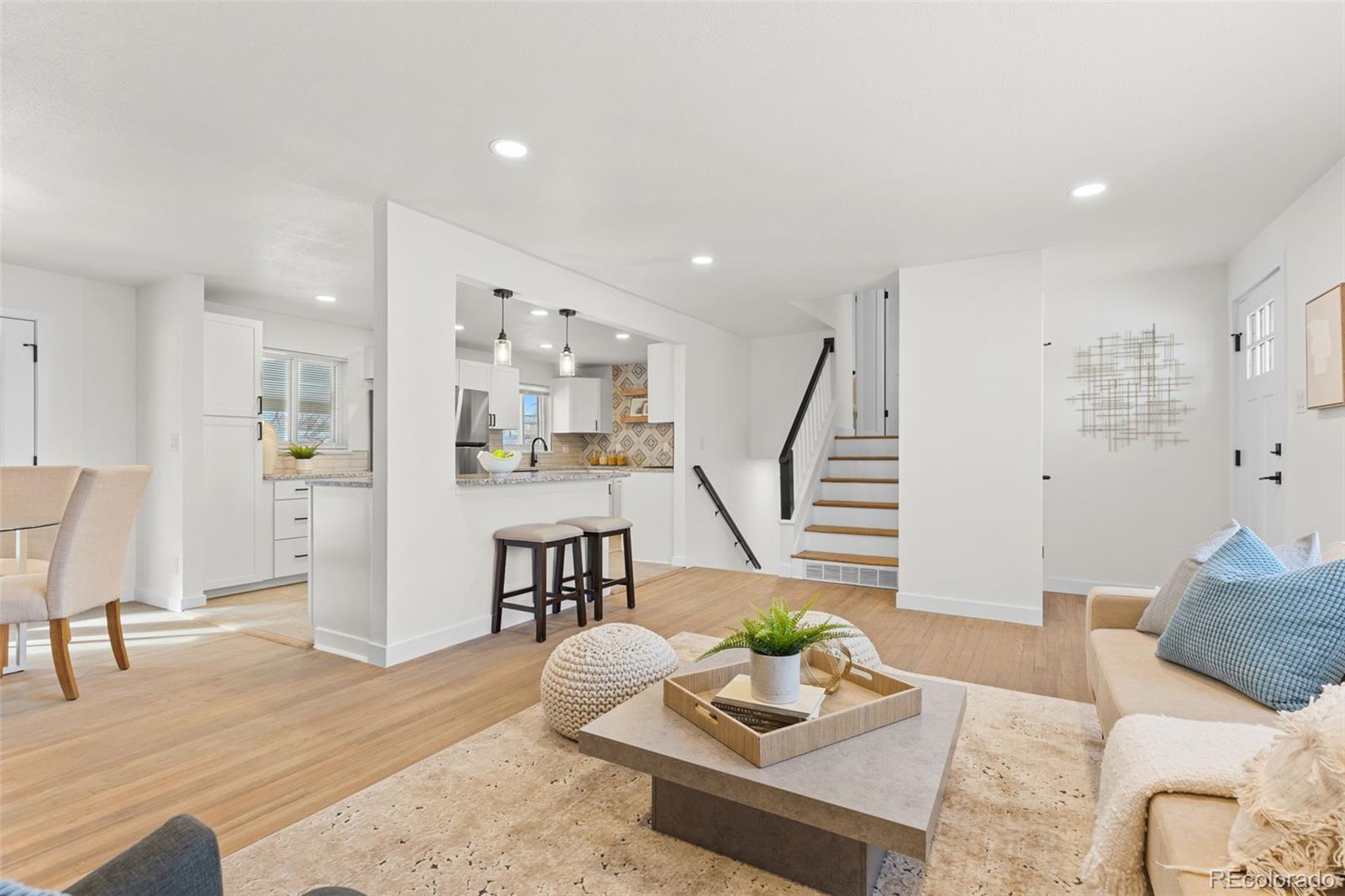 MLS Image #9 for 12352 e 30th avenue,aurora, Colorado