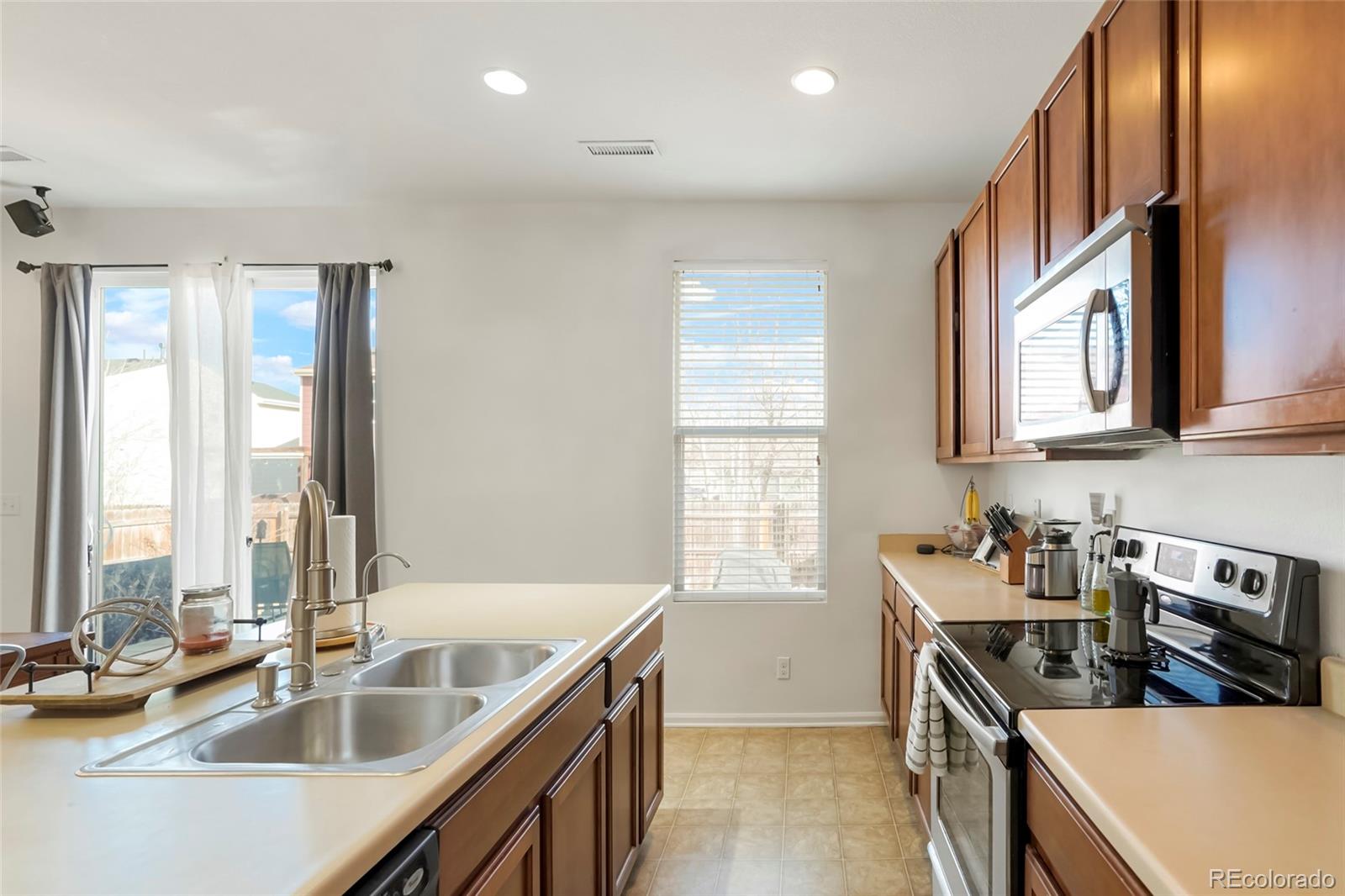 MLS Image #6 for 334  feather place,lochbuie, Colorado