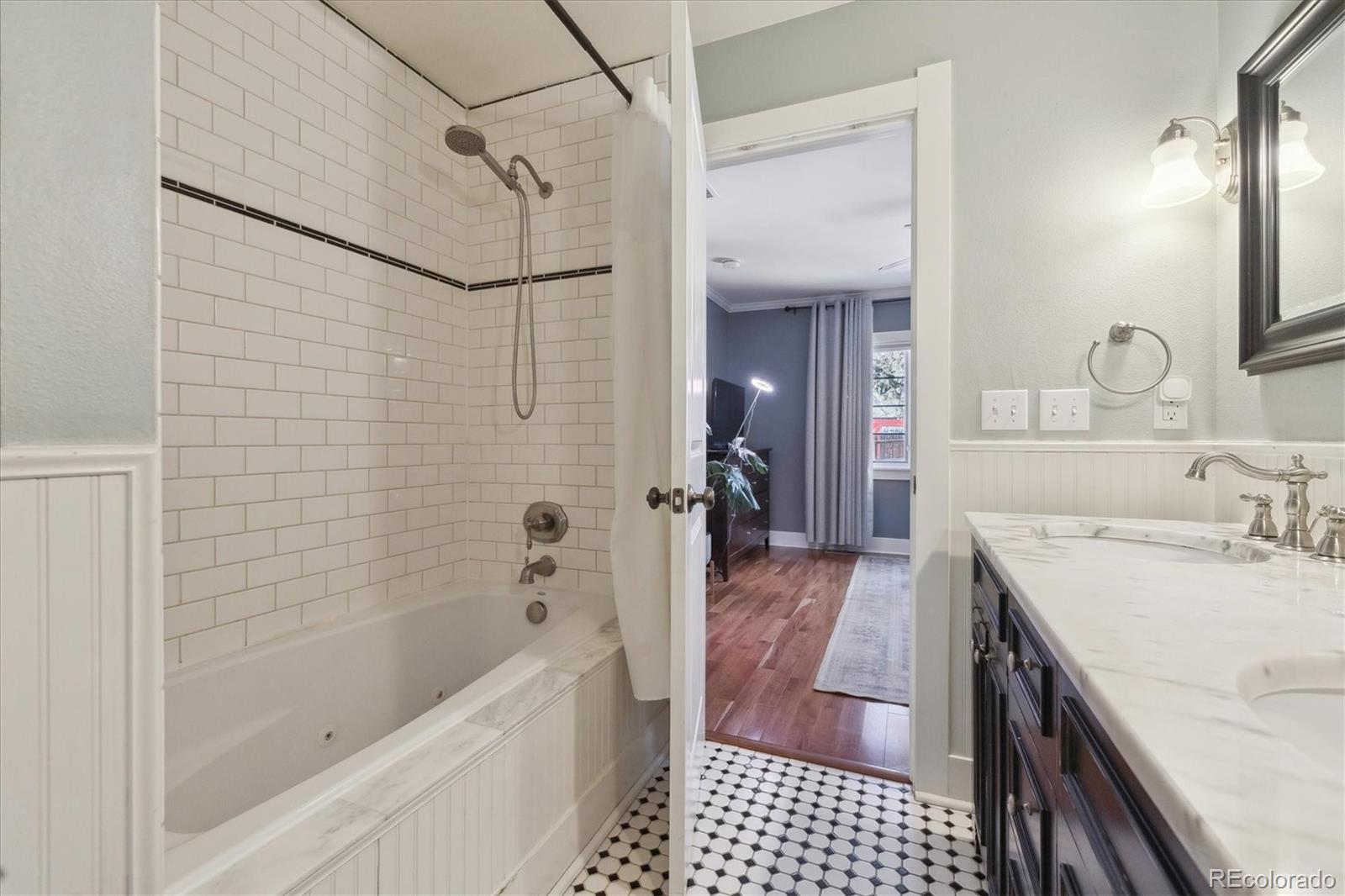 MLS Image #23 for 4855  knox court,denver, Colorado