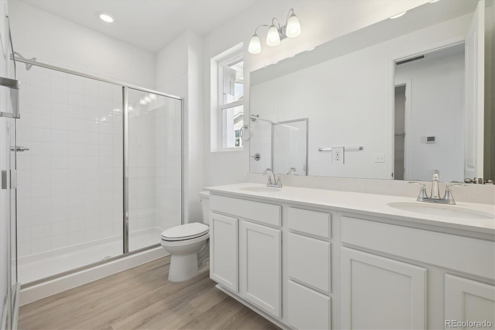 MLS Image #19 for 24779 e 39th avenue,aurora, Colorado