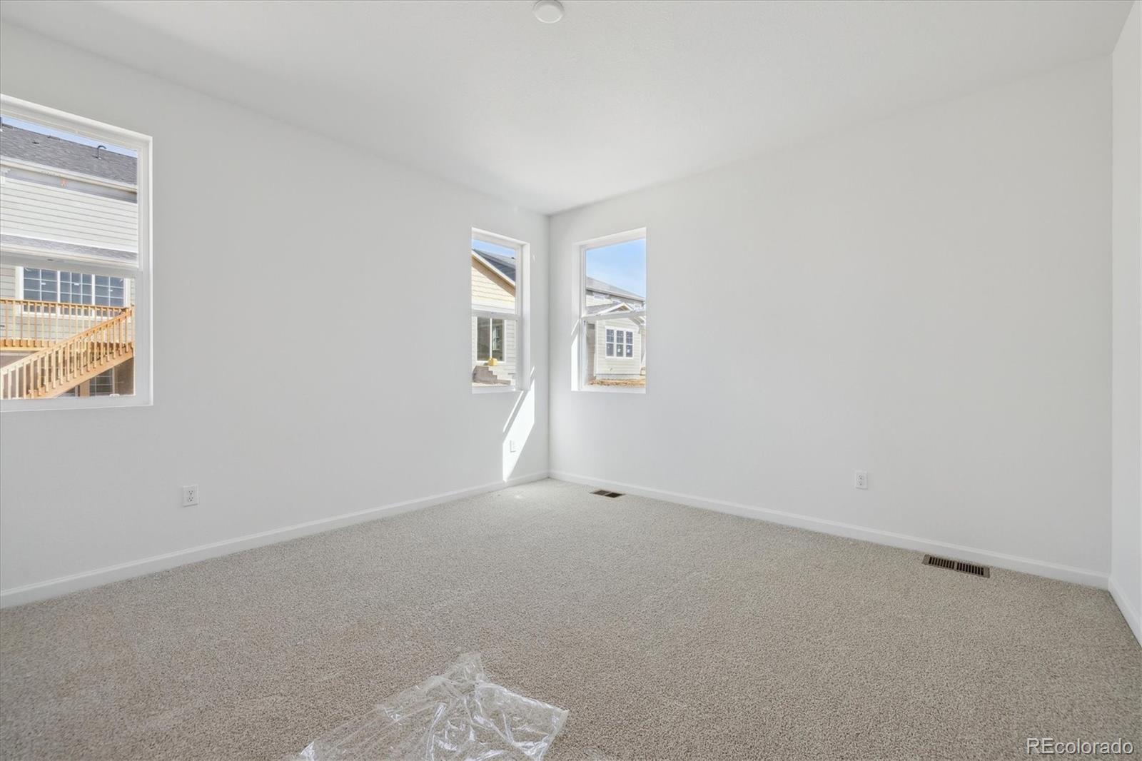 MLS Image #20 for 24779 e 39th avenue,aurora, Colorado