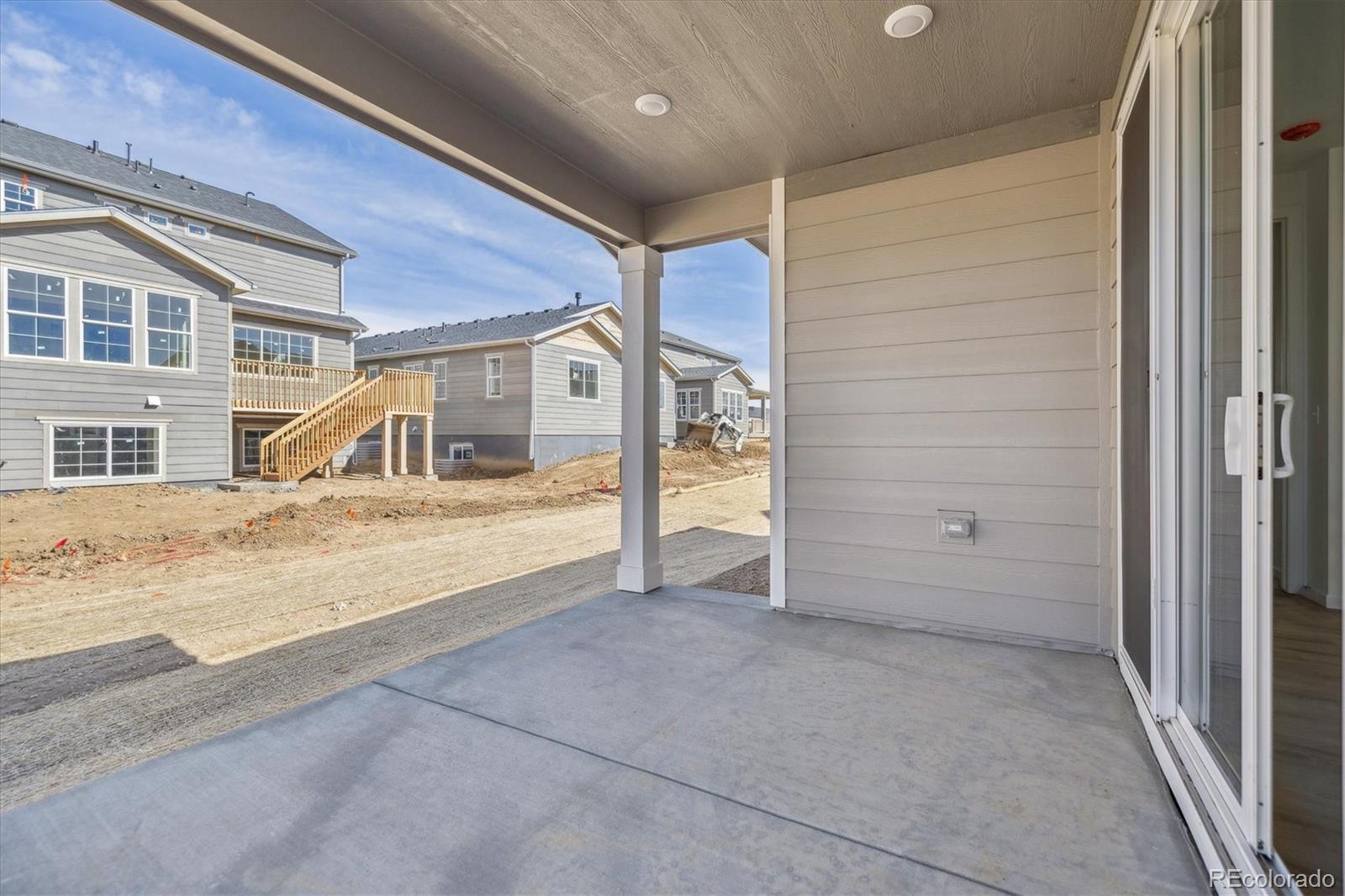 MLS Image #4 for 24779 e 39th avenue,aurora, Colorado