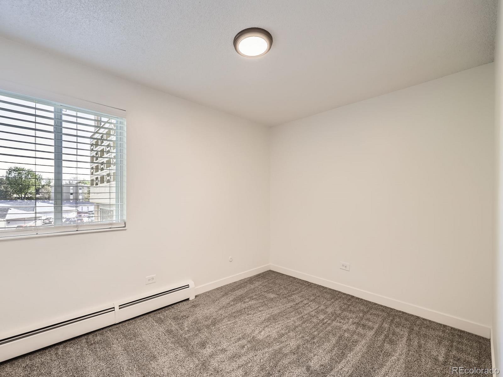 MLS Image #10 for 750 s clinton street,denver, Colorado