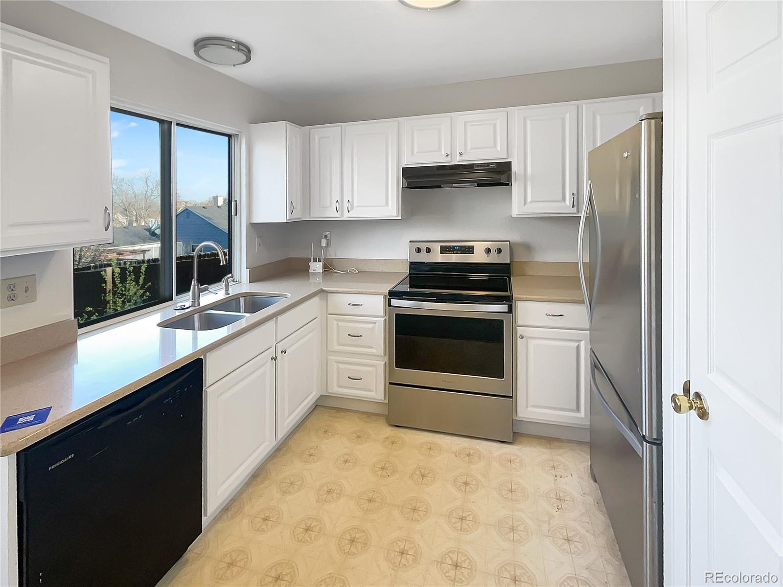 MLS Image #15 for 2875 s espana court,aurora, Colorado