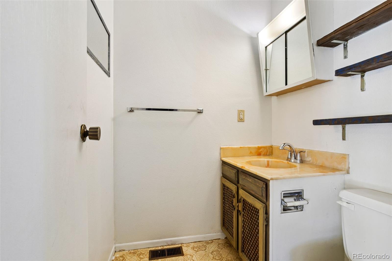 MLS Image #21 for 4045  manzana court,colorado springs, Colorado