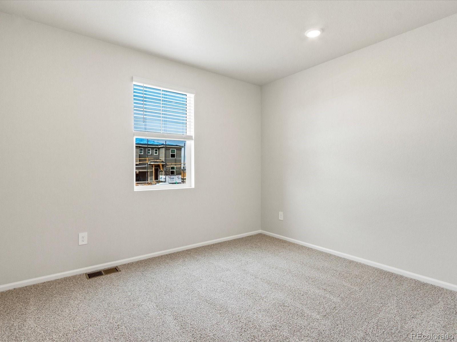 MLS Image #3 for 2704  73rd avenue court,greeley, Colorado
