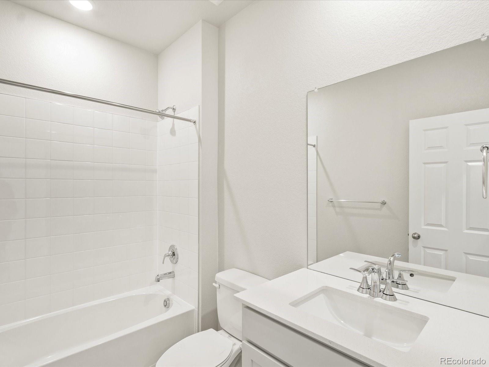 MLS Image #5 for 2704  73rd avenue court,greeley, Colorado