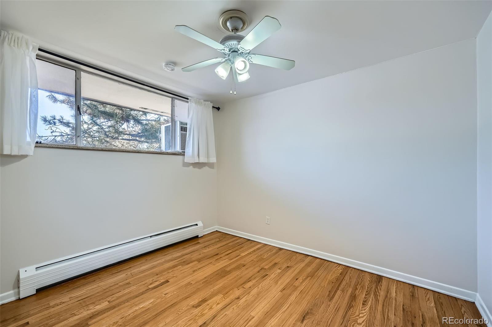 MLS Image #14 for 5253  hale parkway,denver, Colorado
