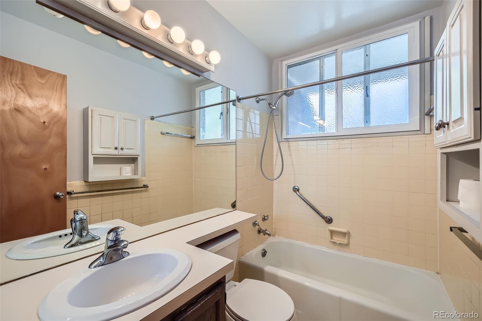 MLS Image #15 for 5253  hale parkway,denver, Colorado