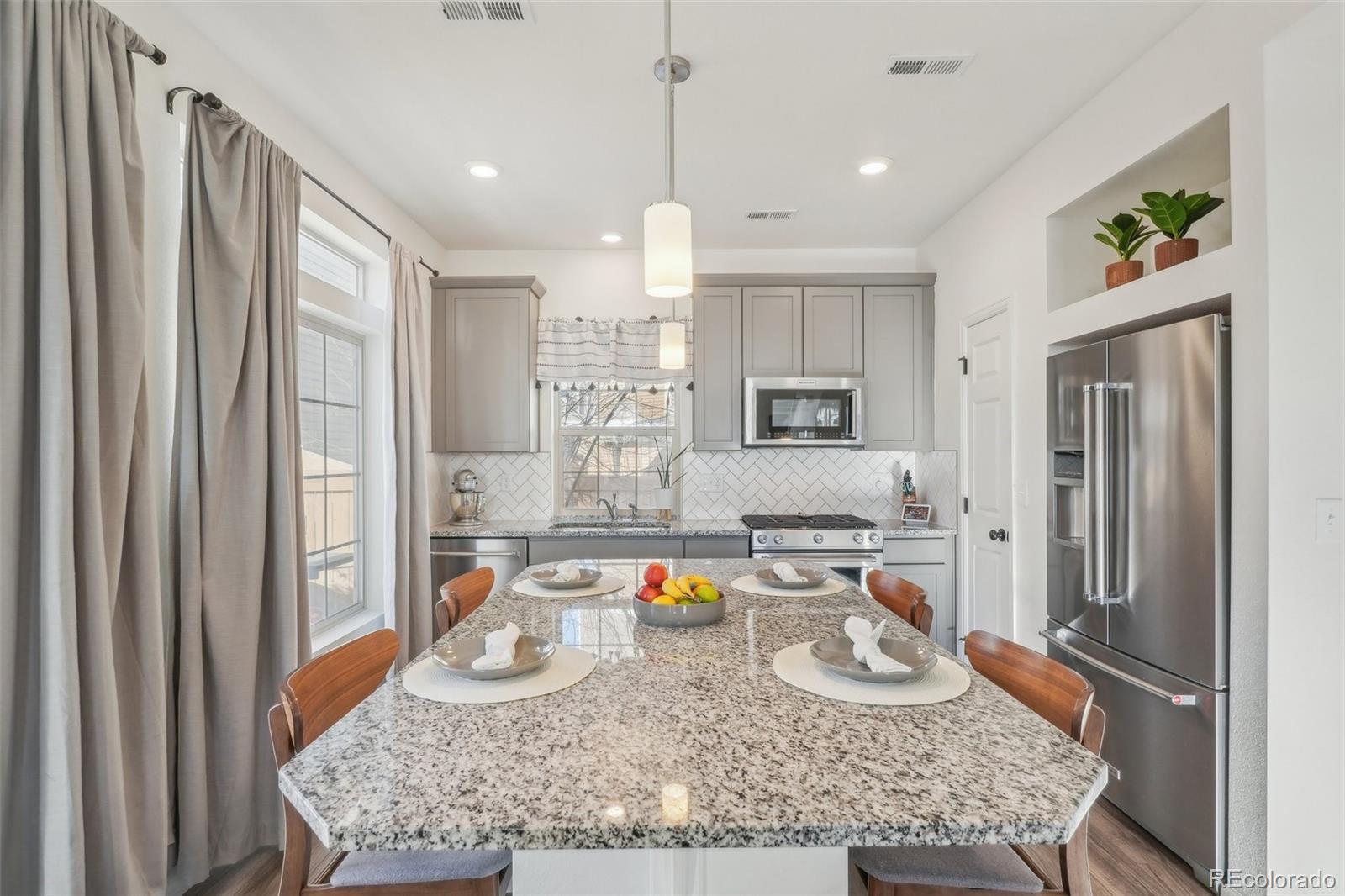 MLS Image #14 for 18372 e 100th place,commerce city, Colorado