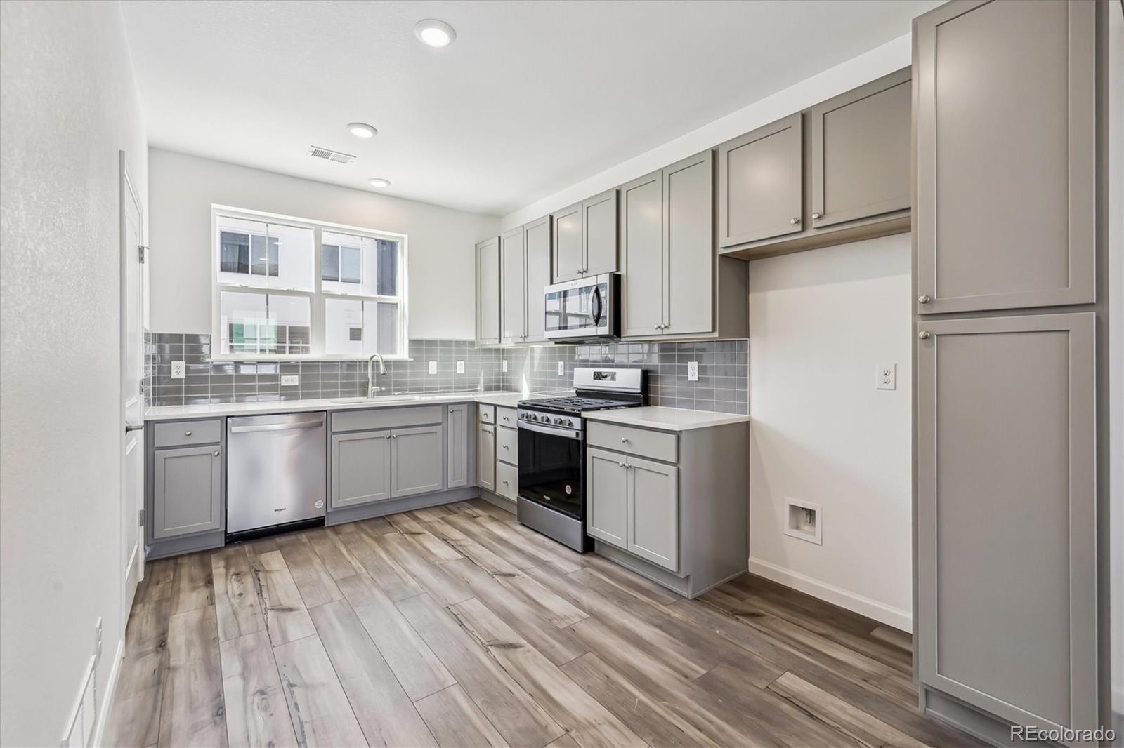 MLS Image #21 for 6870  merseyside lane,castle pines, Colorado