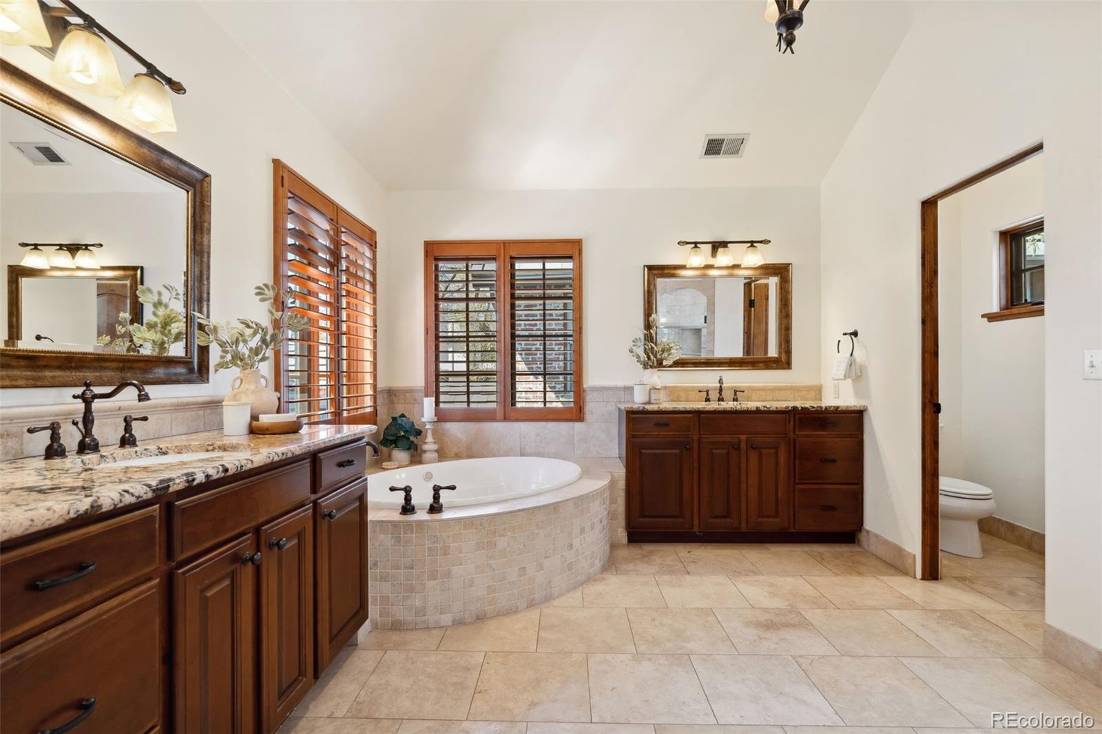 MLS Image #23 for 870 s medea way ,denver, Colorado