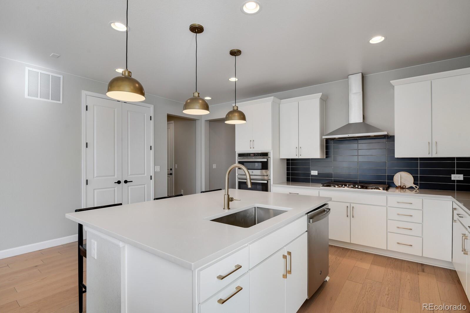 MLS Image #5 for 5271  routt court,arvada, Colorado
