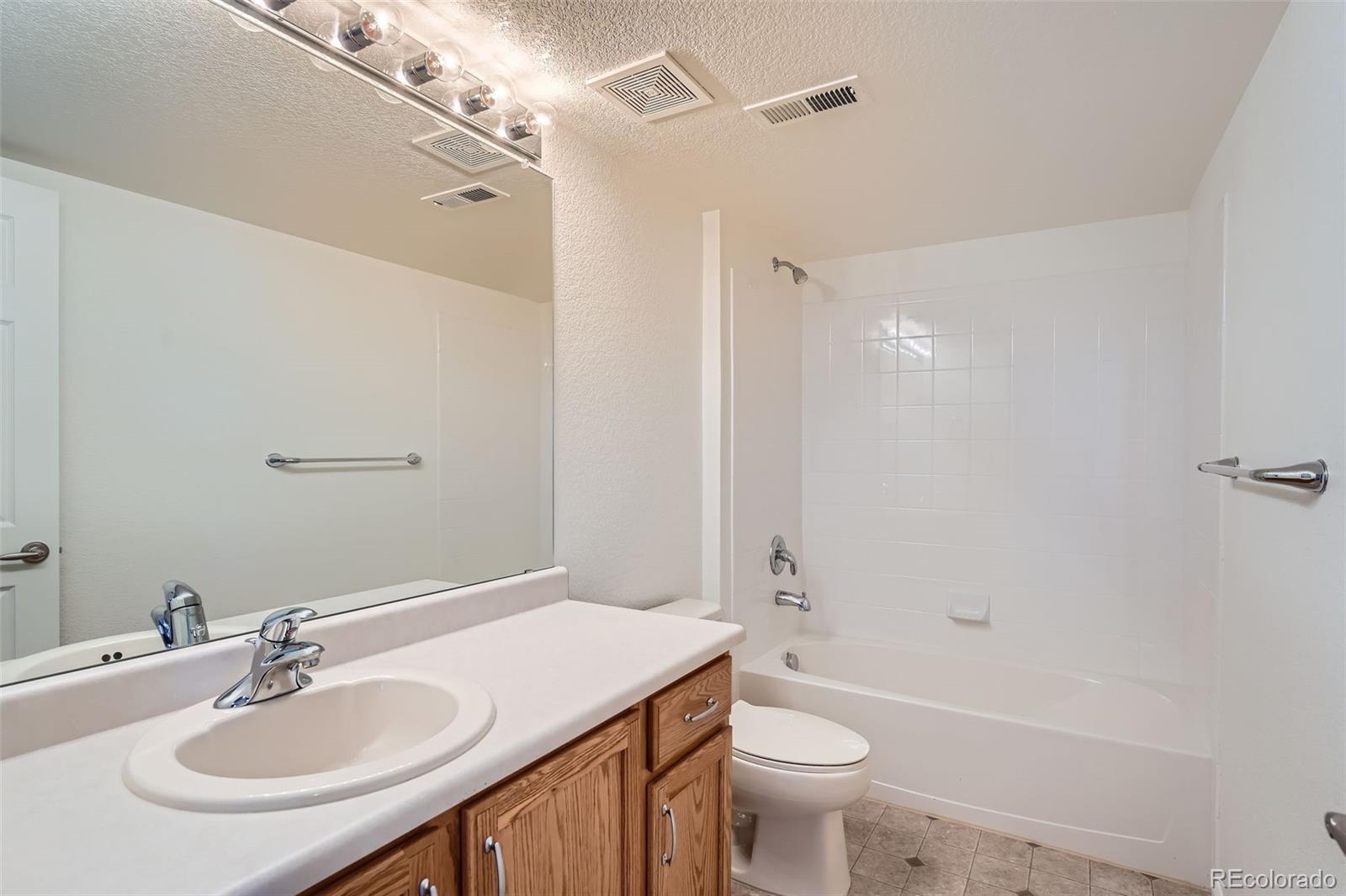 MLS Image #23 for 7938 s quemoy way,aurora, Colorado