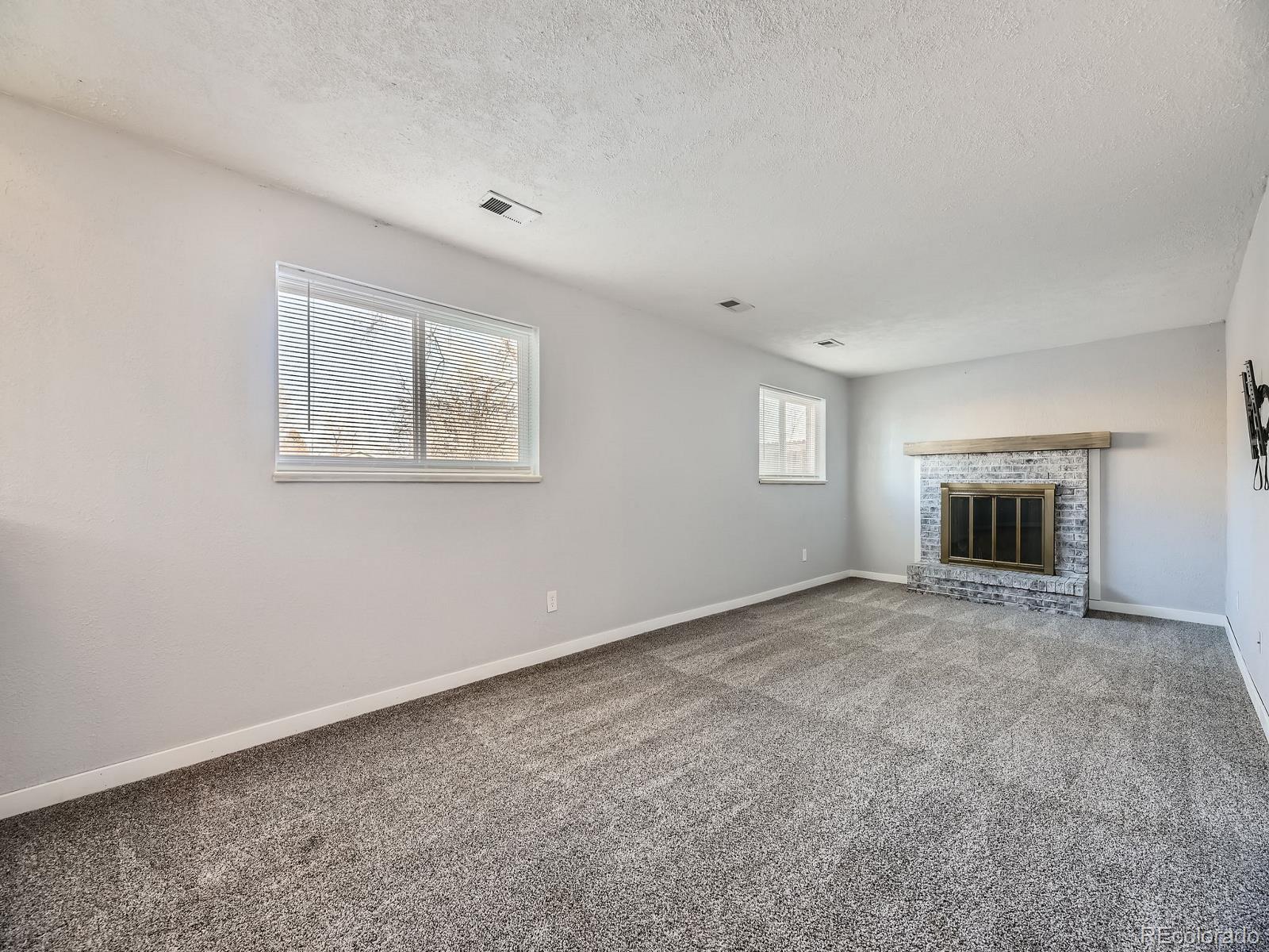 MLS Image #12 for 6295 s flower way,littleton, Colorado