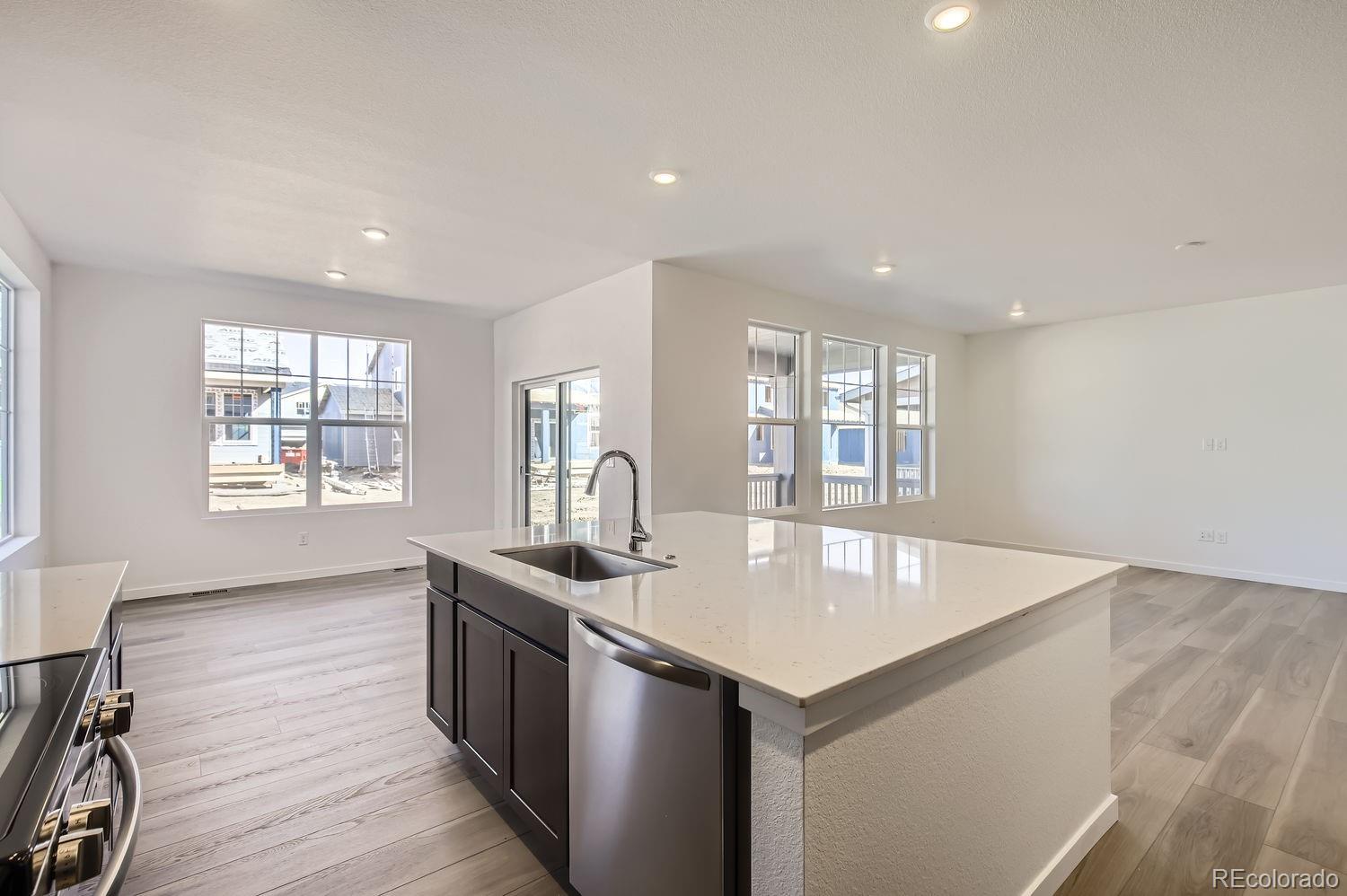 MLS Image #4 for 4139  shirley drive,johnstown, Colorado